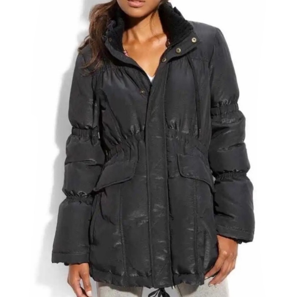 Free People We The Free Black Puffer Jacket Size Medium Black Floral Coat